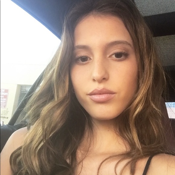 adriana142